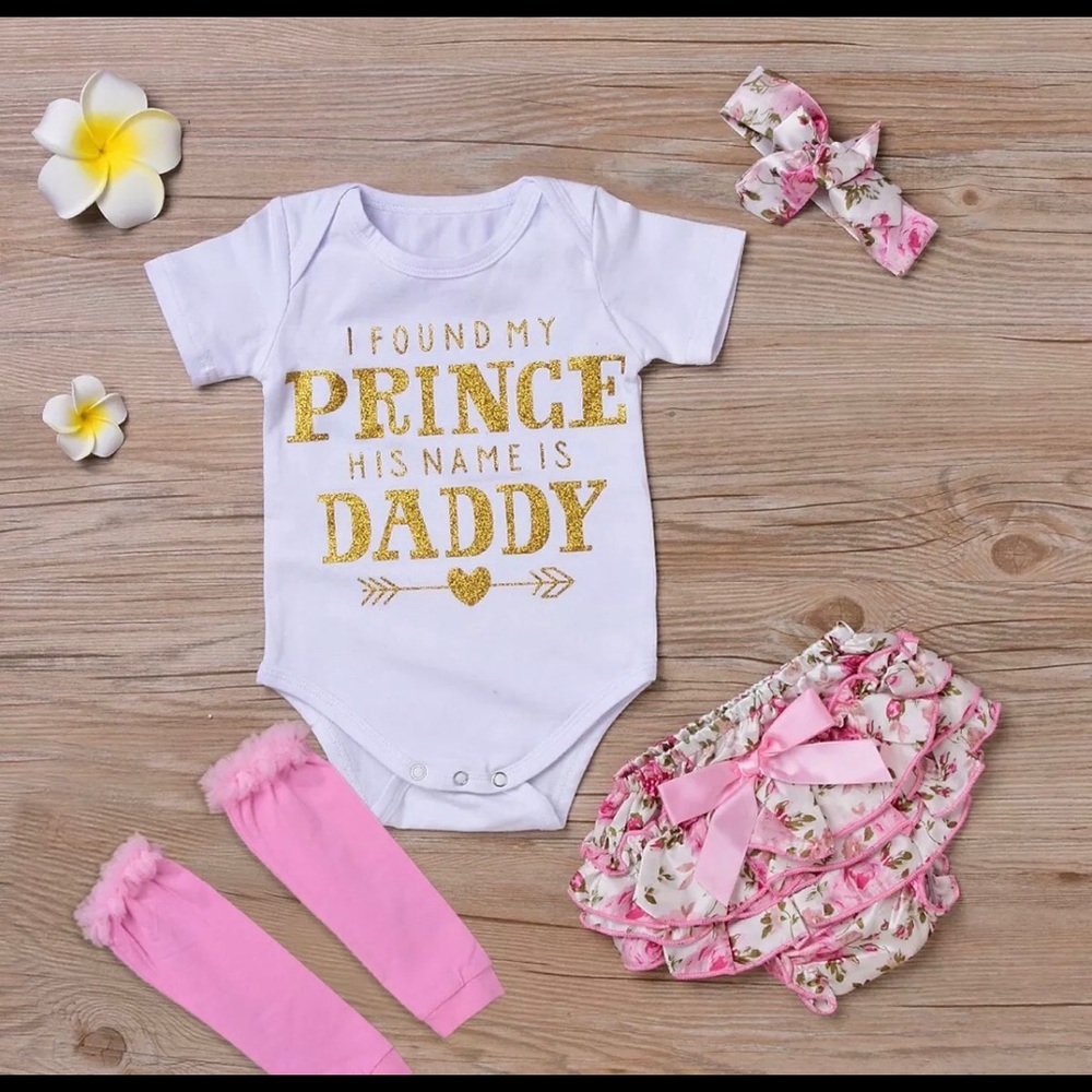 Boutique girls 4 piece set.